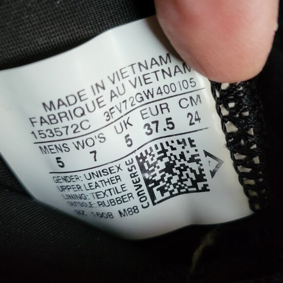 NWOT WATERPROOF LEATHER CONVERSE CHUCK TAYLOR HIGH TOPS UNISEX M-5 W-7 - Picture 10 of 11